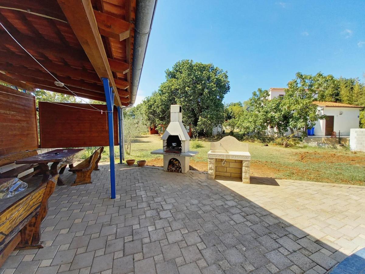 Holiday House Kazali, Medulin Extérieur photo